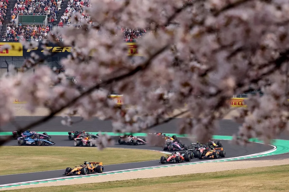 Charles Leclerc, Ferrari, Oscar Piastri, McLaren, Lando Norris, McLaren