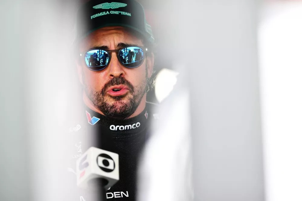Fernando Alonso, Aston Martin Racing