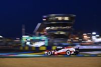 Le Mans 24h, H8: #7 Toyota leads into the night