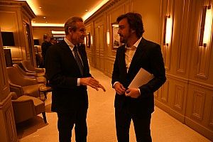 Ickx: "Alonso debe volver al Dakar, tiene el talento para ganarlo"