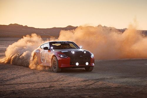 Rajdowy Nissan w wersji retro