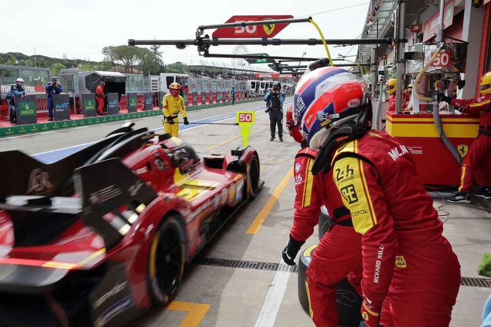 #50 Ferrari AF Corse Ferrari 499P: Antonio Fuoco, Miguel Molina, Nicklas Nielsen