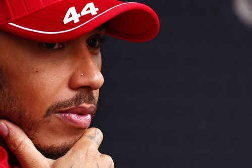 Ferrari defiende a Hamilton tras una orden de equipo fallida: "Calcul&oacute; mal"