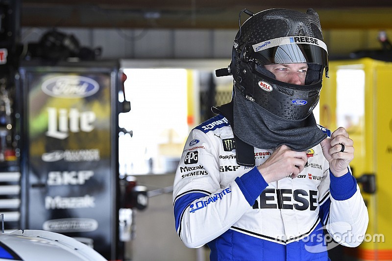 Keselowski supera a Truex en la práctica final de Richmond