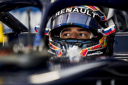 Markelov: Toro Rosso/Red Bull genç sürücülerin kariyerini mahvediyor