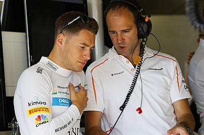 A McLaren majdnem hatalmas baklövést követett el Twitteren