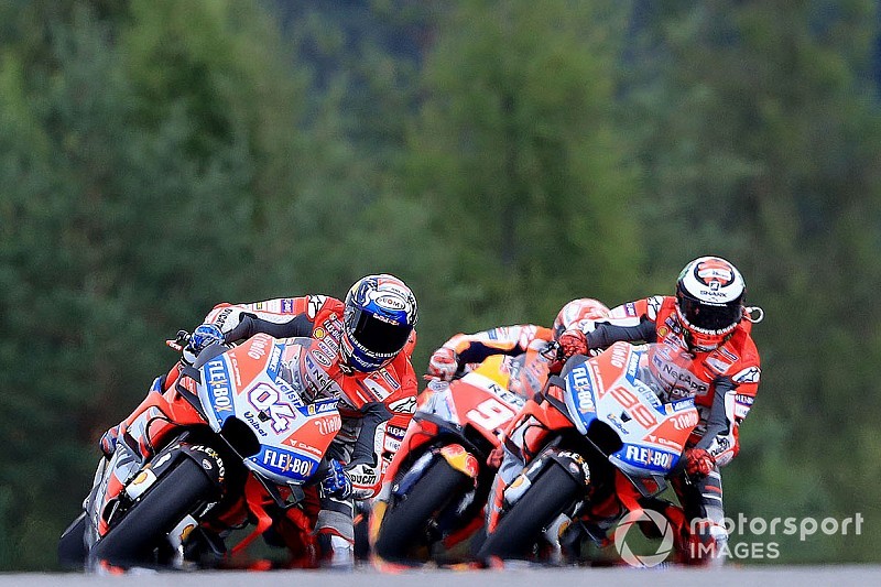 Em 2º, Lorenzo lamenta ataque de Márquez: “Dovi escapou”