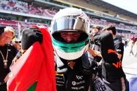F3: Com dobradinha da VAR, Domingues vence sprint de Barcelona; Câmara bate