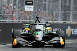 Brad Hollinger aclara qué pasó con Canapino y por qué seguirá en Juncos Racing