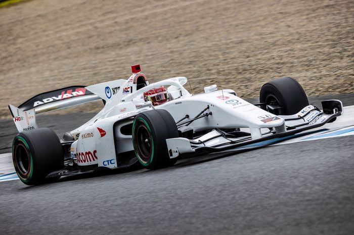 Super Formula Suzuka: Makino completes Dandelion clean sweep