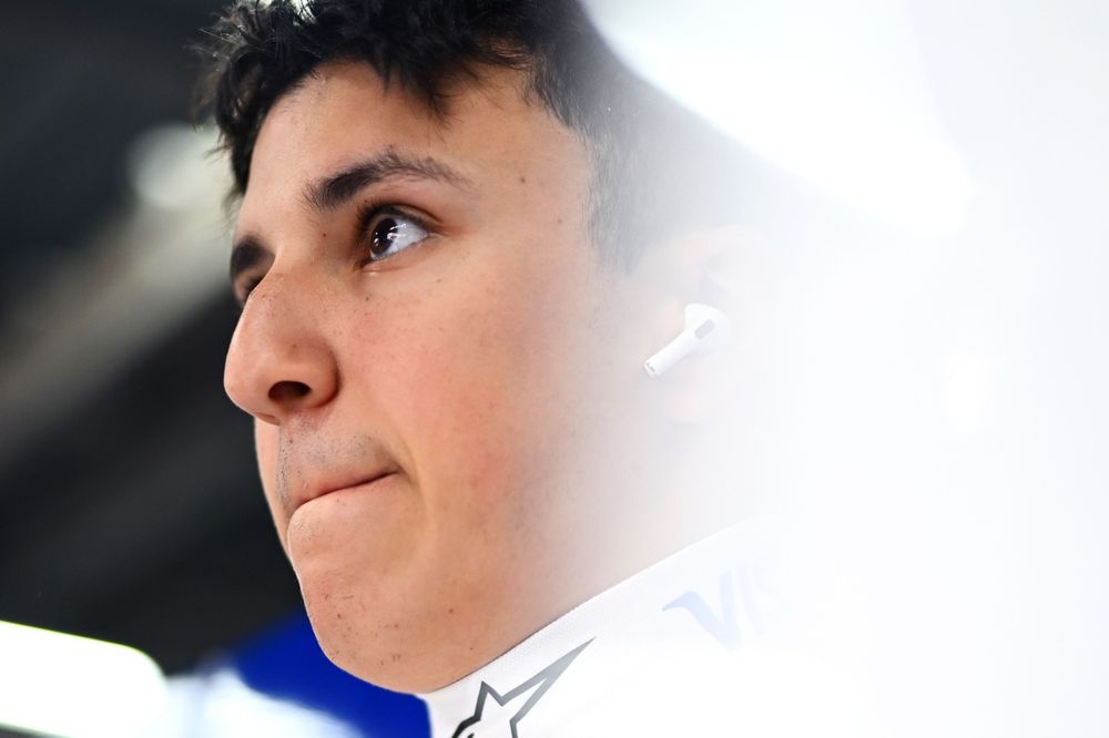 Isack Hadjar, Racing Bulls