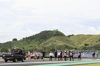 Rins temi&oacute; que la Suzuki "explotara" en Mandalika