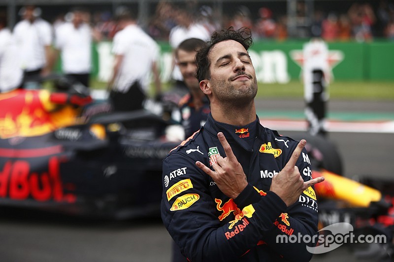 Fotogallery F1: in Messico Ricciardo ritrova la pole in una prima fila tutta Red Bull