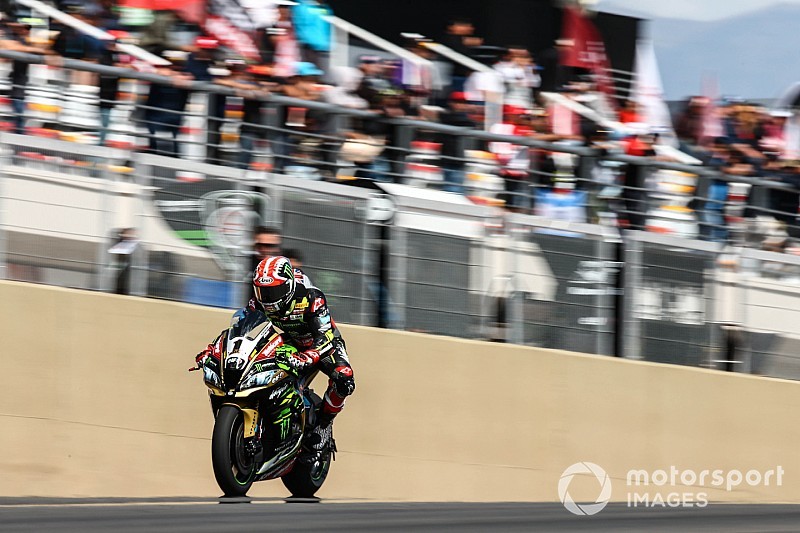 WSBK Villicum: Rea domineert, Van der Mark loopt in op Davies