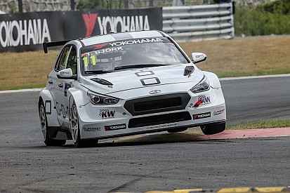 Ningbo WTCR: Bjork wins Race 3 as Muller retires