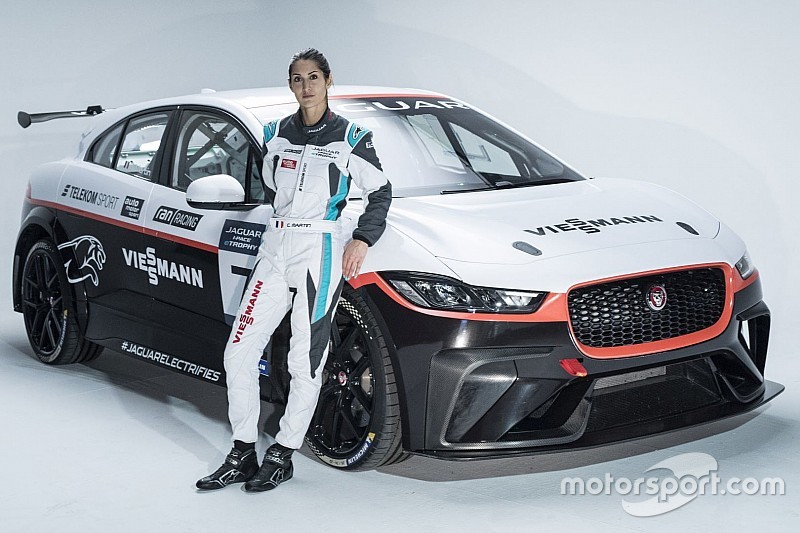 Női versenyző is indul a Jaguar Formula E betétsorozatában