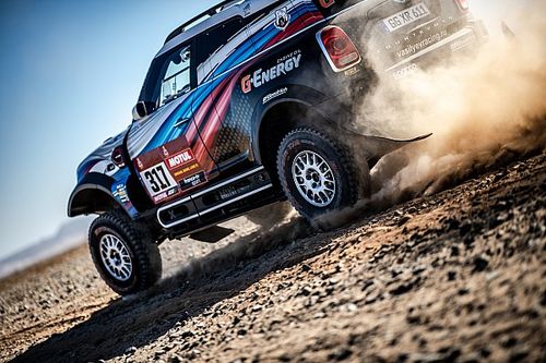 Dakar adverte campe&atilde;o de Cross Country por &ldquo;anota&ccedil;&otilde;es proibidas"