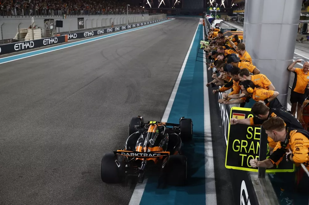 Lando Norris, McLaren MCL38