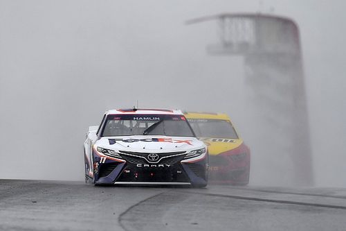 Hamlin: NASCAR needs an "F1-style approach" to race weekends