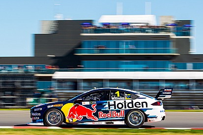 Tailem Bend Supercars: Whincup wins, Van Gisbergen takes points lead