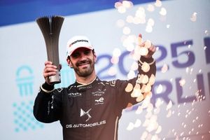 Vergne brilla y sube al podio en la carrera 2 de la Fórmula E en Berlín para DS Penske