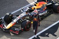 Verstappen bate a McLaren en la clasificación sprint; Alonso 6º y Sainz 7º