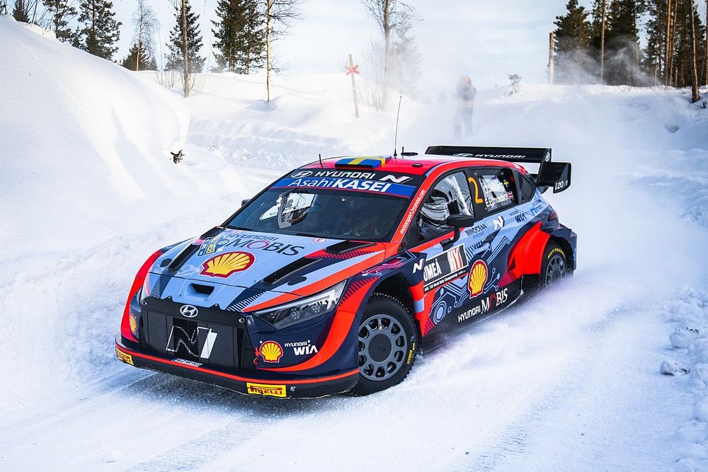 Oliver Solberg, Elliott Edmondson, Hyundai World Rally Team Hyundai i20 N Rally1