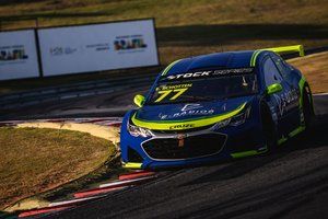 Stock Series: Erick Schotten vence no Velocitta em prova caótica