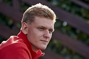 F1: Mick Schumacher deve testar em Abu Dhabi com a Haas; entenda