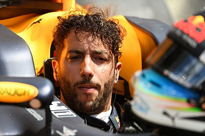 Ricciardo: "Simulazione gara saltata a causa di un guasto alla MGU-H"