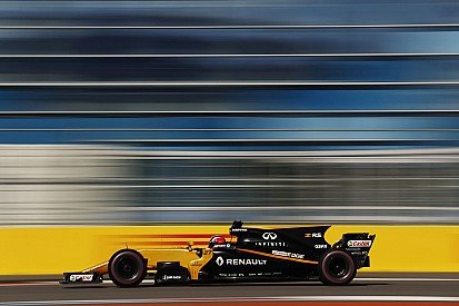 Взлеты и падения на «Сочи Автодроме»: Renault