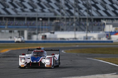 Alonso NASCAR şehrine uğradı