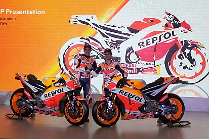 Honda, 2018 MotoGP motosikletini tanıttı