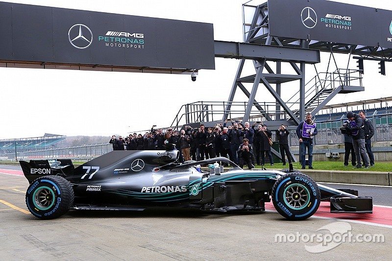 f1-mercedes-amg-f1-w09-launch-2018-valtt