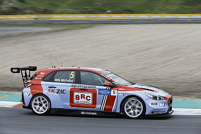 Michelisz sajnálja az ütközést, irányíthatatlan volt a Hyundai
