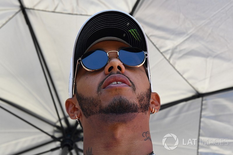Hamilton: Formula 1'de sadece Alonso'dan bir şeyler öğrendim