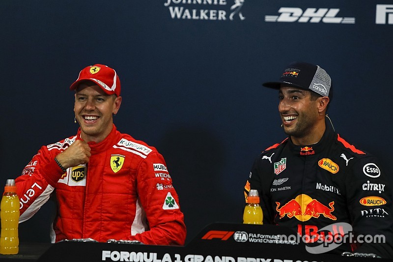 Ricciardo over titelstrijd: Hamilton is meer solide dan Vettel