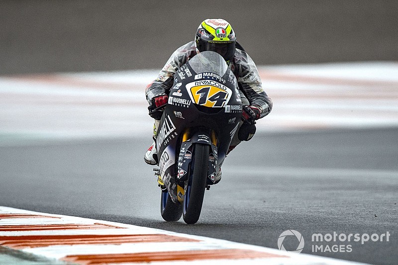 Moto3, Valencia: seconda pole per Arbolino davanti ad un super Atiratphuvapat