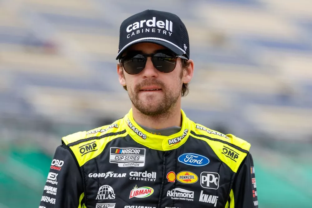 Ryan Blaney, Team Penske, Menards/Cardell Cabinetry Ford Mustang