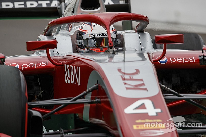 Nyck de Vries fulmine a Sochi, è sua la pole position per la Feature Race