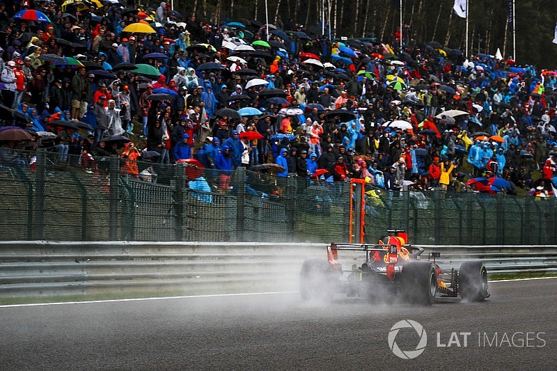 Ricciardo nem érti, hogy veszthetnek időt mindenhol a spái pályán