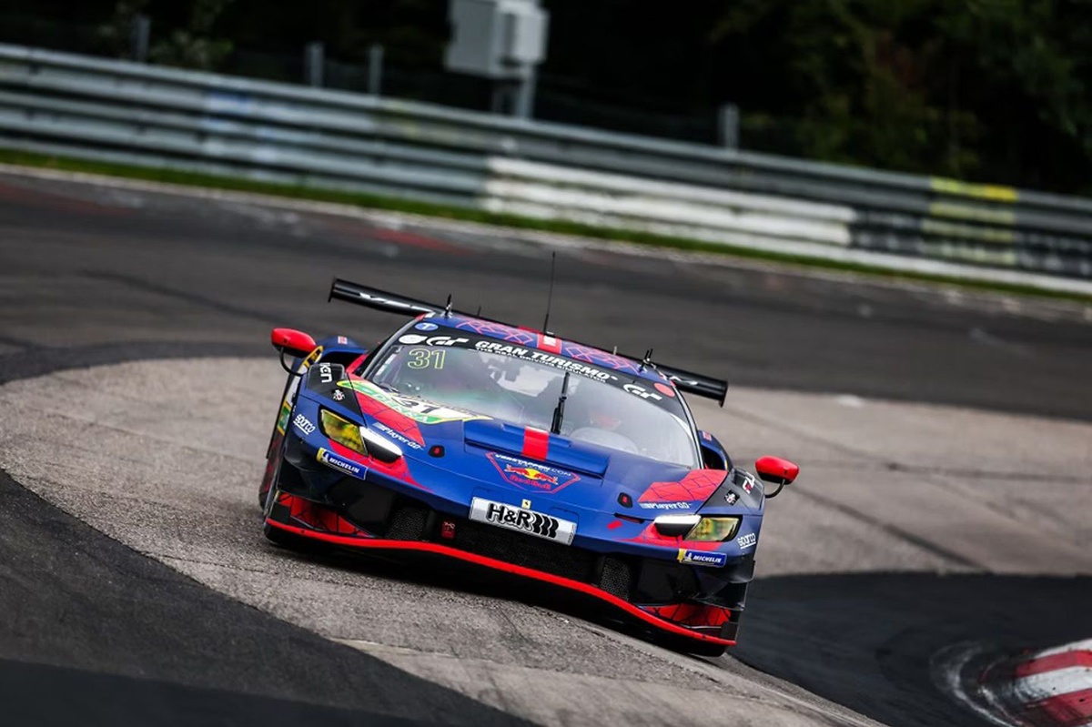 Verstappen's 2026 GT3 programme depends on complexity of F1 regulations
