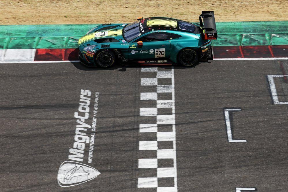 Aston Martin #270 em ação em Magny-Cours
(Divulgação)