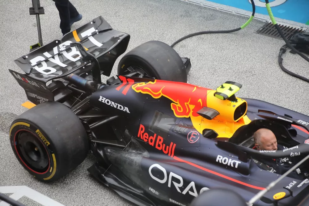 Detalle t&eacute;cnico del Red Bull Racing RB20