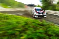 Rovanpera reflexiona sobre su "irreal" abandono en el Rally de Finlandia