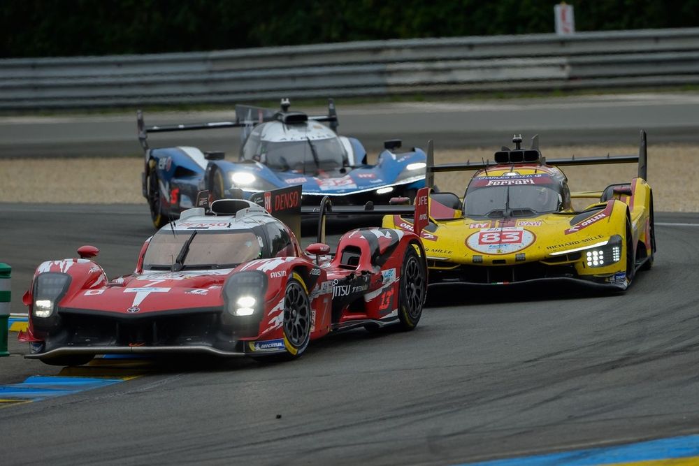 #7 Toyota Gazoo Racing Toyota GR010 - Hybrid: Mike Conway, Kamui Kobayashi, Nyck De Vries, #83 AF Corse Ferrari 499P: Robert Kubica, Yifei Ye, Philip Hanson