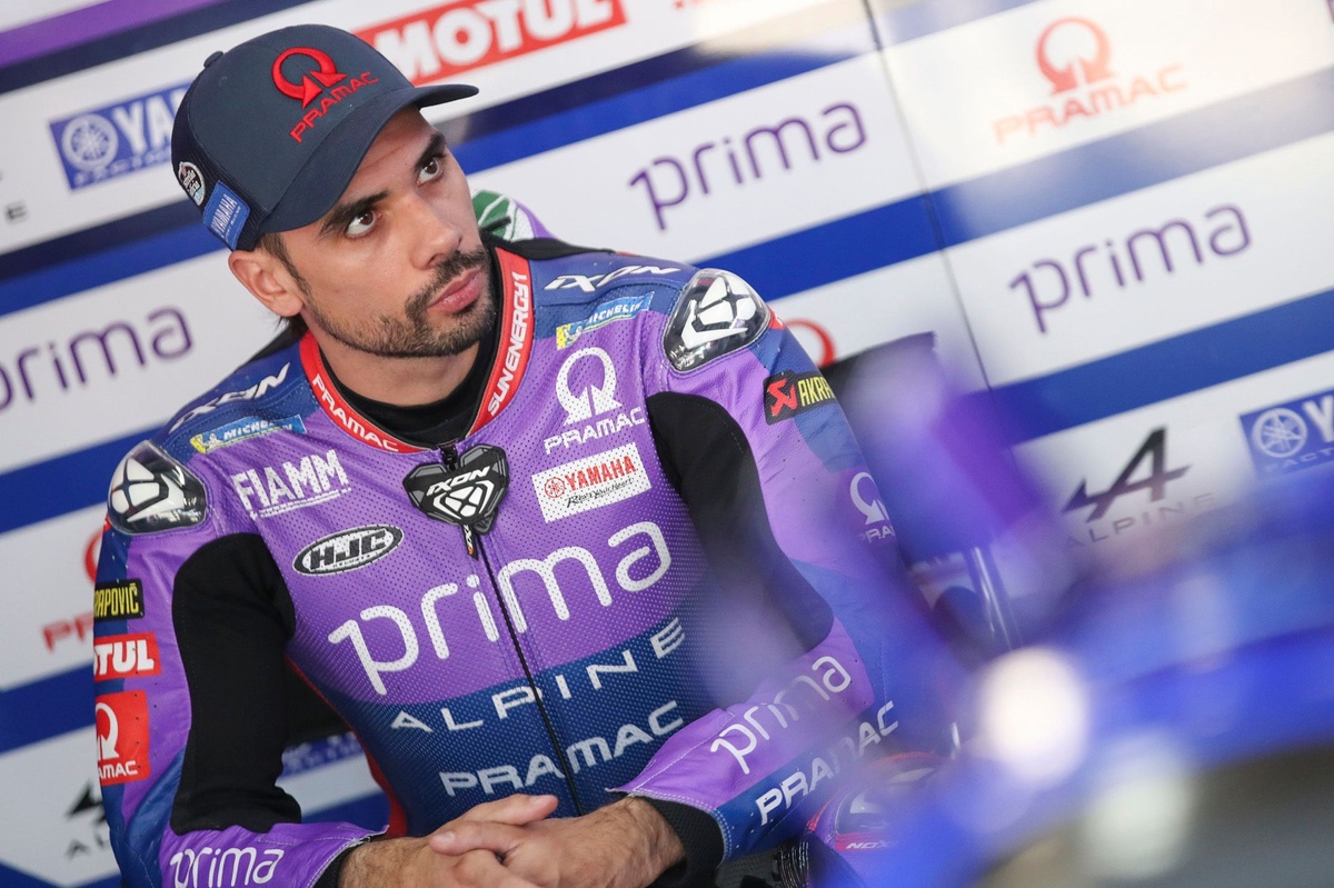 Oliveira valuta un doppio impegno: pilota BMW in SBK e tester Aprilia in MotoGP