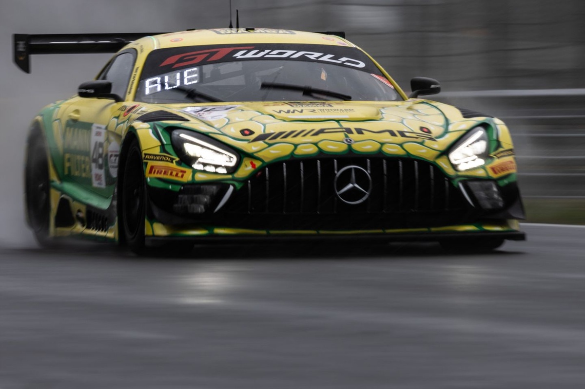 13 i piloti ufficiali Mercedes GT 2026, inserito Hodenius