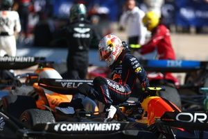 Tsunoda muestra señales de mejora, pero su asiento para 2026 aún no está seguro