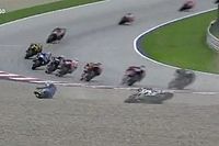 V&iacute;deo: ca&iacute;da de Joan Mir en la primera vuelta del GP de Austria